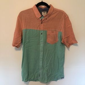 Vans button down slim fit shirt size large